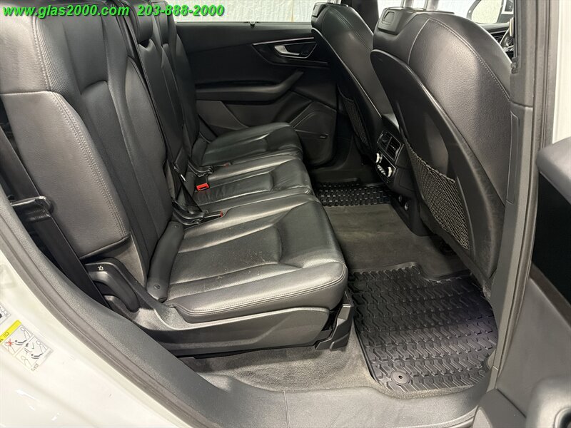 2019 Audi Q7 quattro Prestige 55 TFSI - Photo 10 - Bethany, CT 06524