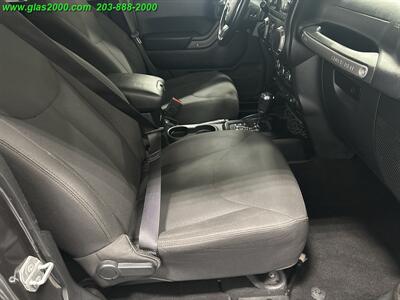 2018 Jeep Wrangler Unlimited Sport   - Photo 21 - Bethany, CT 06524