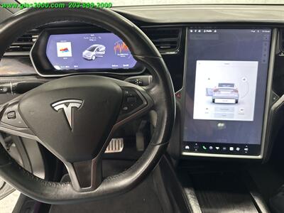 2018 Tesla Model X 75D   - Photo 22 - Bethany, CT 06524