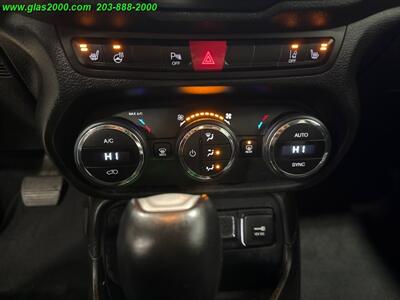 2017 Jeep Renegade Limited   - Photo 24 - Bethany, CT 06524