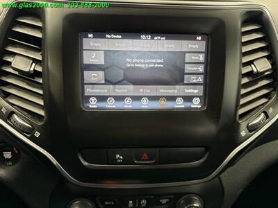 2020 Jeep Cherokee Latitude Plus   - Photo 27 - Bethany, CT 06524