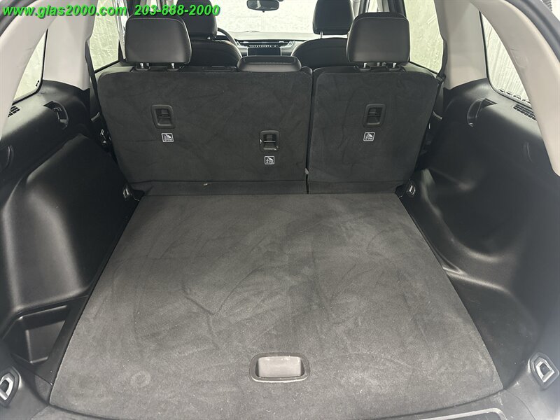 2023 Jeep Grand Cherokee Limited - Photo 15 - Bethany, CT 06524