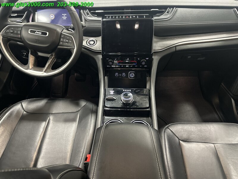 2023 Jeep Grand Cherokee Limited - Photo 6 - Bethany, CT 06524