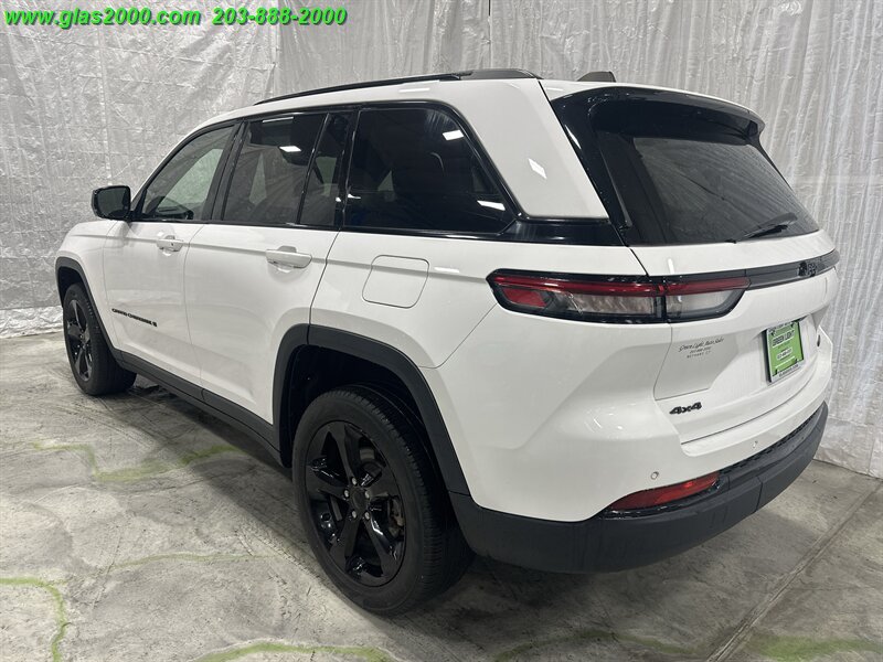 2023 Jeep Grand Cherokee Limited - Photo 7 - Bethany, CT 06524