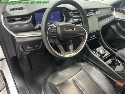 2023 Jeep Grand Cherokee Limited - Photo 3 - Bethany, CT 06524