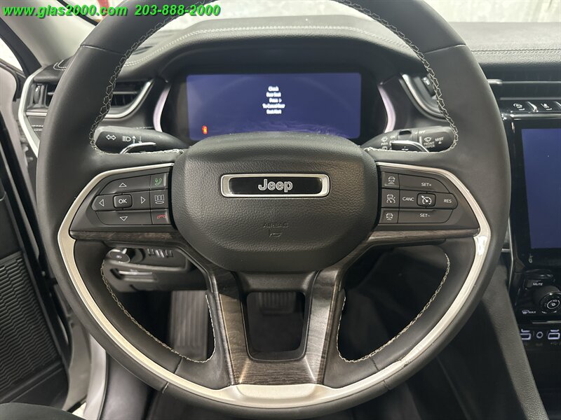 2023 Jeep Grand Cherokee Limited - Photo 4 - Bethany, CT 06524