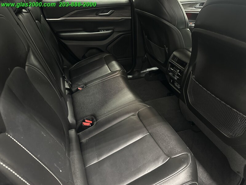 2023 Jeep Grand Cherokee Limited - Photo 10 - Bethany, CT 06524