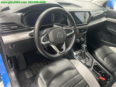 2023 Volkswagen Taos 1.5T SEL   - Photo 3 - Bethany, CT 06524