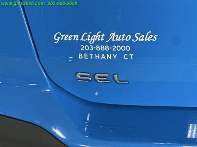 2023 Volkswagen Taos 1.5T SEL   - Photo 31 - Bethany, CT 06524