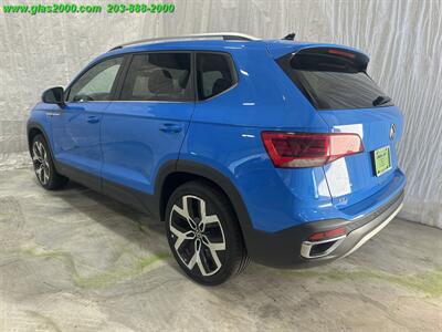 2023 Volkswagen Taos 1.5T SEL   - Photo 7 - Bethany, CT 06524