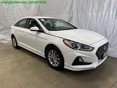 2019 Hyundai Sonata SE   - Photo 2 - Bethany, CT 06524