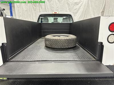 2016 Ford F-250 Super Duty XL   - Photo 11 - Bethany, CT 06524
