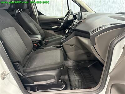 2022 Ford Transit Connect XLT   - Photo 9 - Bethany, CT 06524
