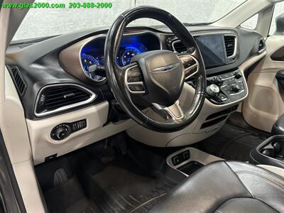 2019 Chrysler Pacifica Touring L - Photo 3 - Bethany, CT 06524