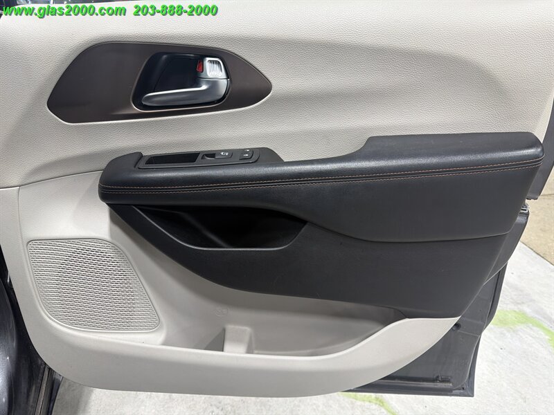 2019 Chrysler Pacifica Touring L - Photo 26 - Bethany, CT 06524