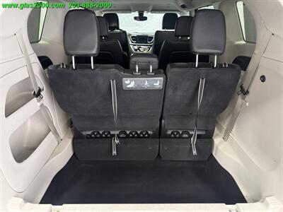 2019 Chrysler Pacifica Touring L - Photo 14 - Bethany, CT 06524