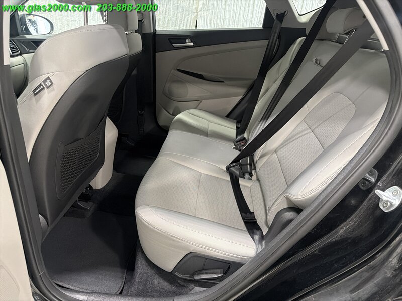 2019 Hyundai TUCSON SE - Photo 9 - Bethany, CT 06524
