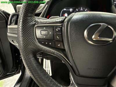 2019 Lexus ES 350   - Photo 27 - Bethany, CT 06524