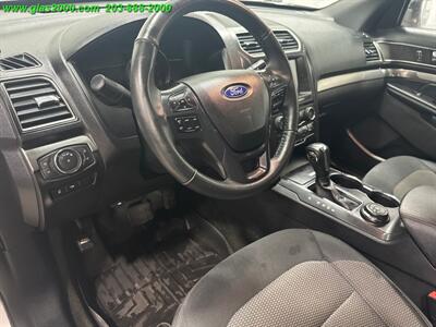 2018 Ford Explorer XLT   - Photo 3 - Bethany, CT 06524