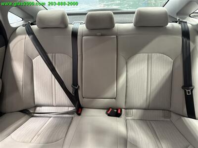 2016 Hyundai SONATA Hybrid SE - Photo 24 - Bethany, CT 06524