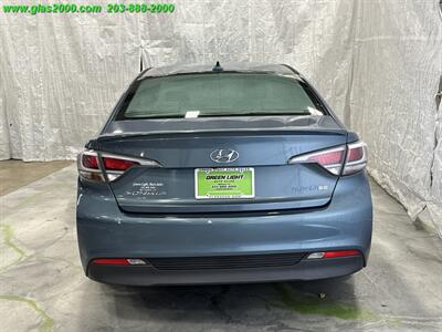 2016 Hyundai SONATA Hybrid SE - Photo 20 - Bethany, CT 06524