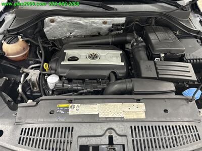 2015 Volkswagen Tiguan S 4Motion   - Photo 12 - Bethany, CT 06524