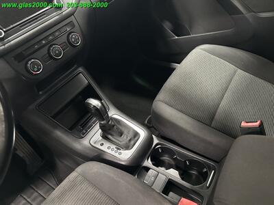 2015 Volkswagen Tiguan S 4Motion   - Photo 27 - Bethany, CT 06524