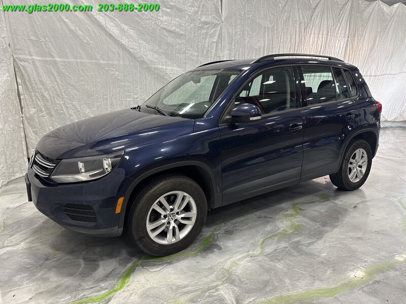 2015 Volkswagen Tiguan S 4Motion - Photo 1 - Bethany, CT 06524
