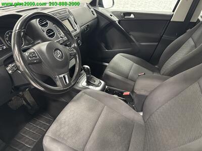 2015 Volkswagen Tiguan S 4Motion   - Photo 3 - Bethany, CT 06524