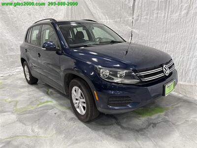 2015 Volkswagen Tiguan S 4Motion   - Photo 2 - Bethany, CT 06524