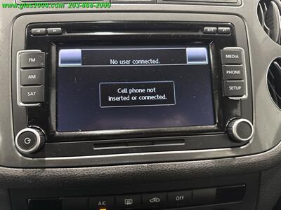 2015 Volkswagen Tiguan S 4Motion   - Photo 4 - Bethany, CT 06524