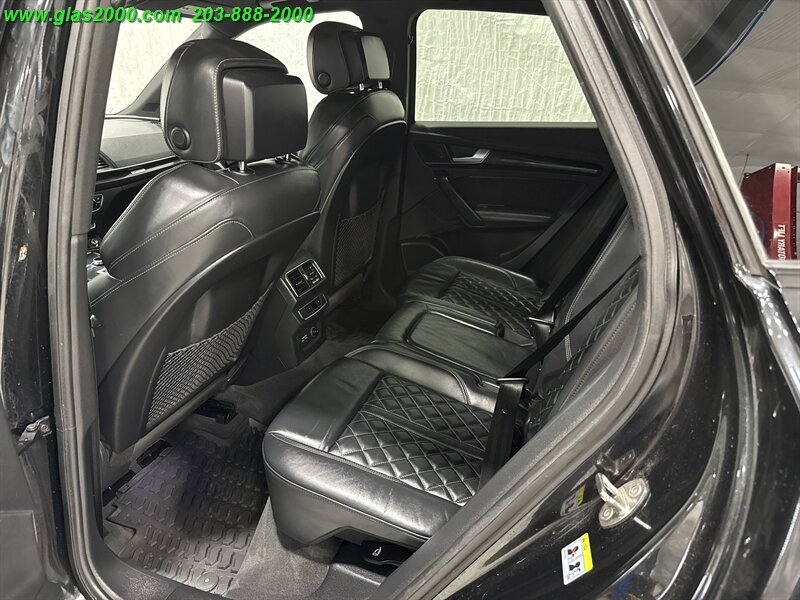 2019 Audi SQ5 3.0T Premium Plus quattro - Photo 9 - Bethany, CT 06524