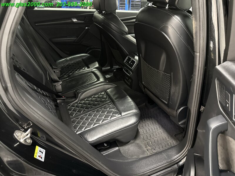 2019 Audi SQ5 3.0T Premium Plus quattro - Photo 10 - Bethany, CT 06524