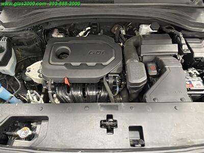 2020 Hyundai SANTA FE SEL - Photo 18 - Bethany, CT 06524