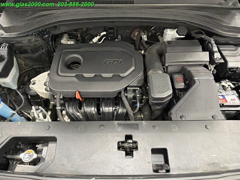 2020 Hyundai SANTA FE SEL - Photo 18 - Bethany, CT 06524