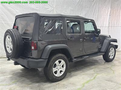 2017 Jeep Wrangler Unlimited Sport - Photo 8 - Bethany, CT 06524