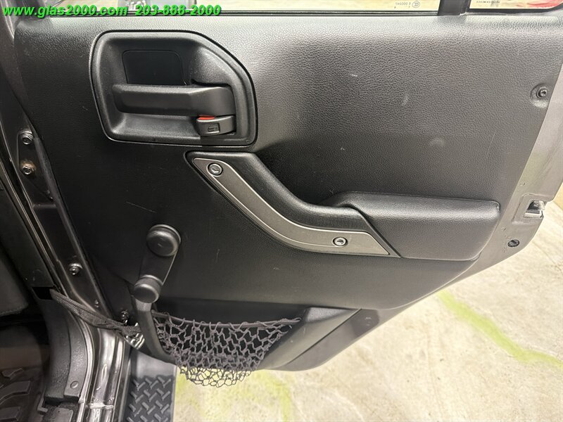 2017 Jeep Wrangler Unlimited Sport - Photo 22 - Bethany, CT 06524