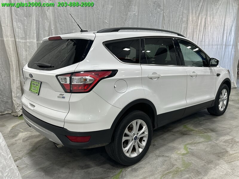 2018 Ford Escape SE - Photo 8 - Bethany, CT 06524