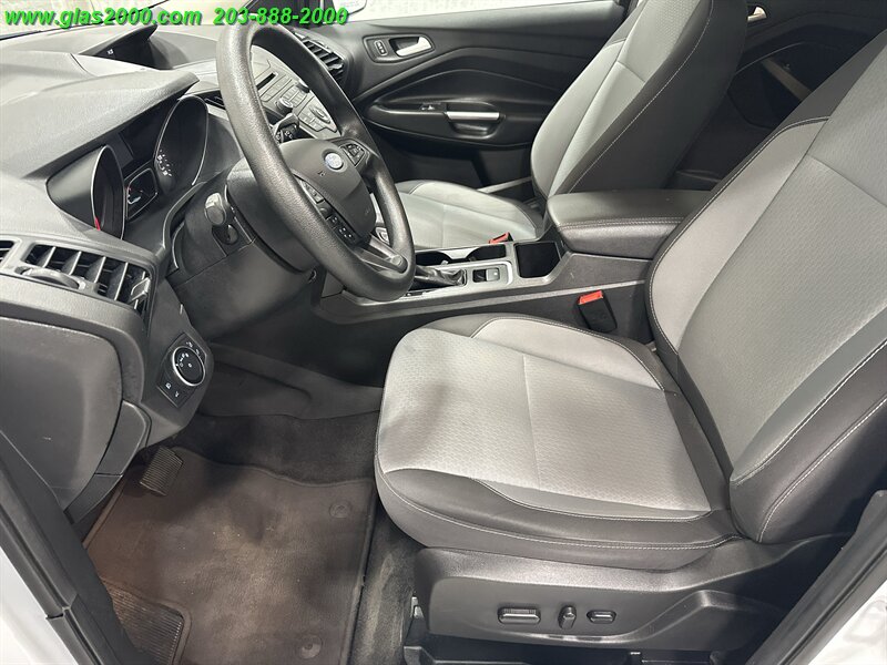 2018 Ford Escape SE - Photo 22 - Bethany, CT 06524