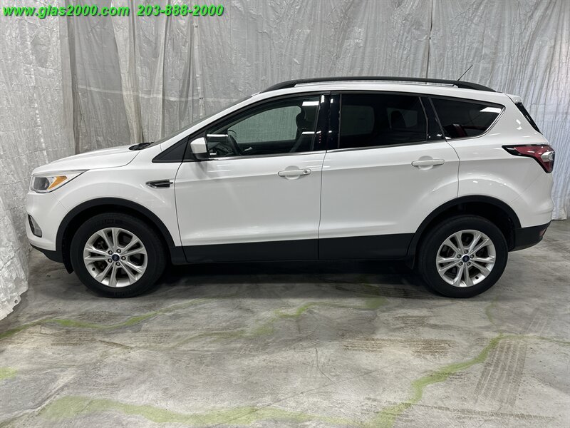 2018 Ford Escape SE - Photo 13 - Bethany, CT 06524
