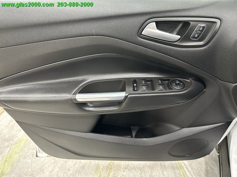 2018 Ford Escape SE - Photo 23 - Bethany, CT 06524