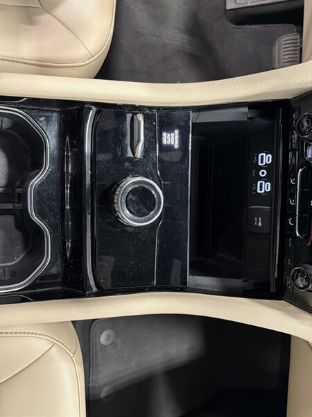 2023 Jeep Grand Cherokee Limited - Photo 15 - Bethany, CT 06524