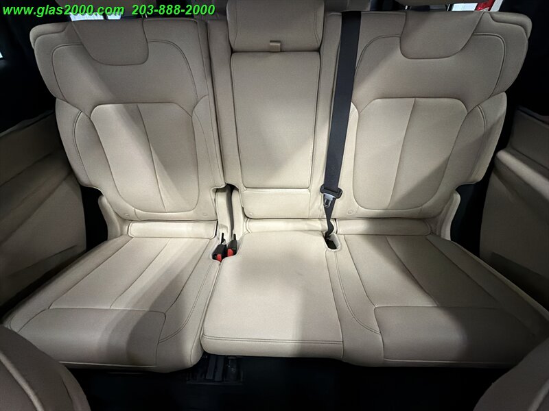 2023 Jeep Grand Cherokee Limited - Photo 17 - Bethany, CT 06524