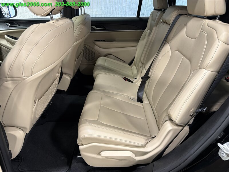 2023 Jeep Grand Cherokee Limited - Photo 9 - Bethany, CT 06524