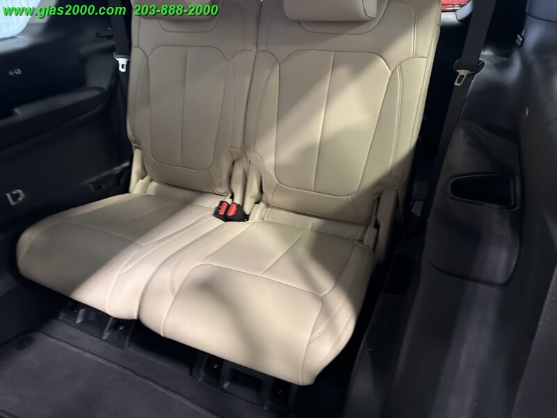 2023 Jeep Grand Cherokee Limited - Photo 23 - Bethany, CT 06524