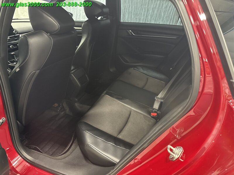 2018 Honda Accord Sport - Photo 8 - Bethany, CT 06524