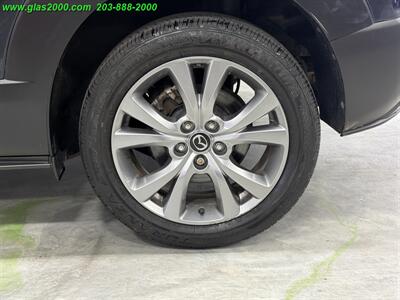2021 Mazda CX-30 Select - Photo 16 - Bethany, CT 06524
