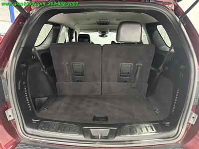 2018 Dodge Durango GT   - Photo 15 - Bethany, CT 06524