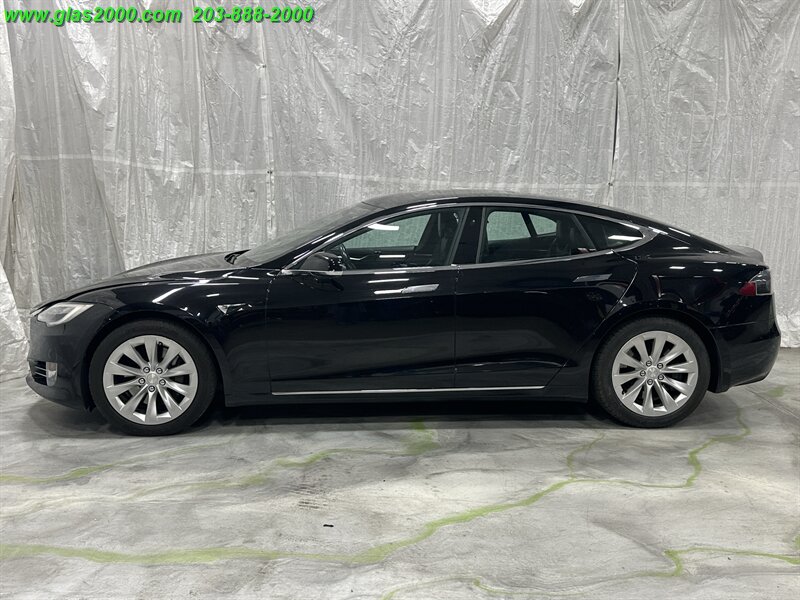 2018 Tesla Model S 75D - Photo 13 - Bethany, CT 06524