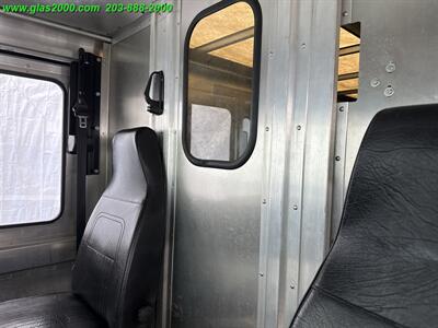 2016 Ford E-Series Van   - Photo 17 - Bethany, CT 06524